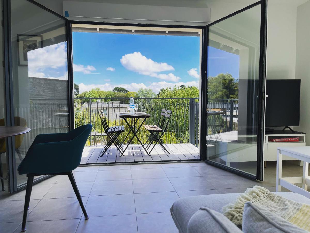 Bella Cruz: Premium Beachside Apartment with Electric Car Charging Dinard Exterior photo